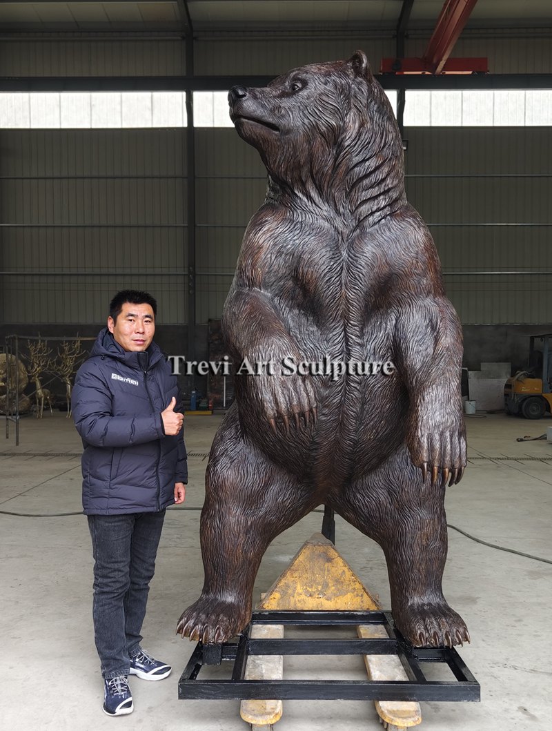 Bronze bear sculpture by Trevi