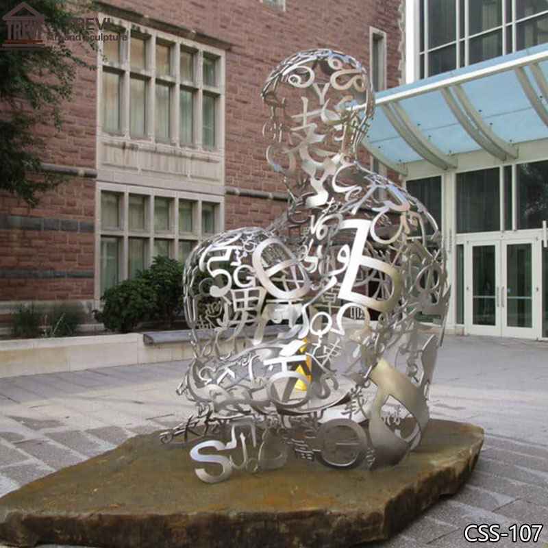 Nomade-Sculpture-a-Man-Made-of-Letters-Public-Art