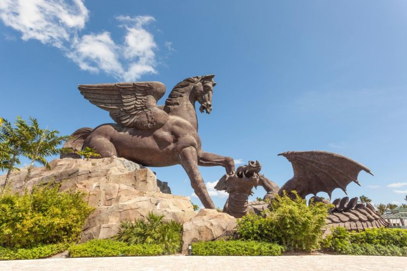 pegasus and dragon statue