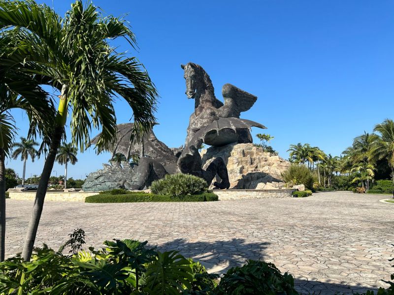 pegasus and dragon statue