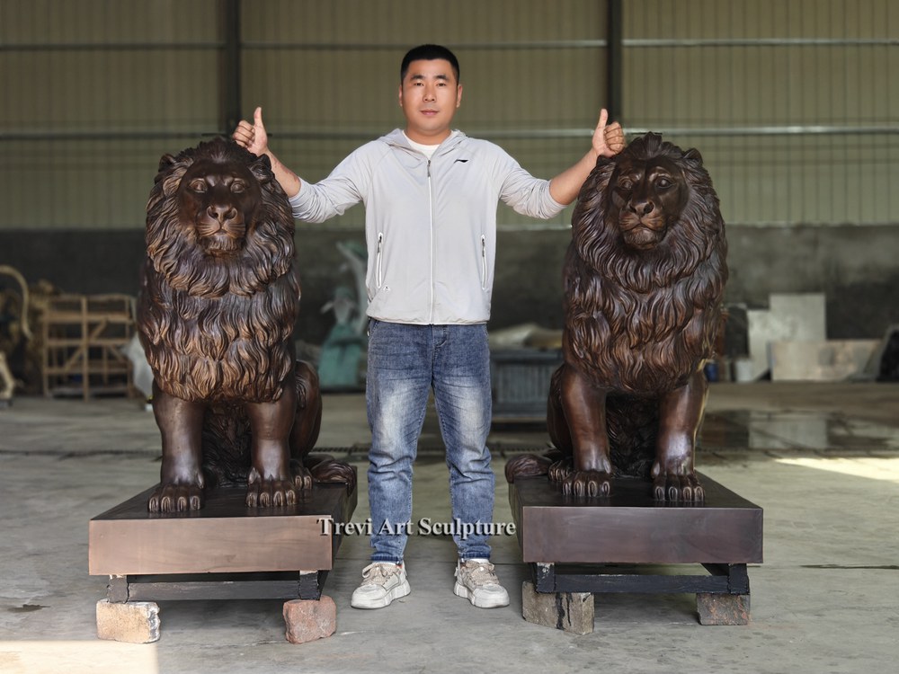 Sitting Lion Statue bronze casting