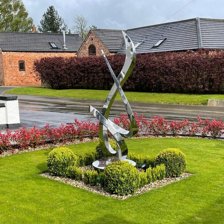 contemporary metal garden sculptures