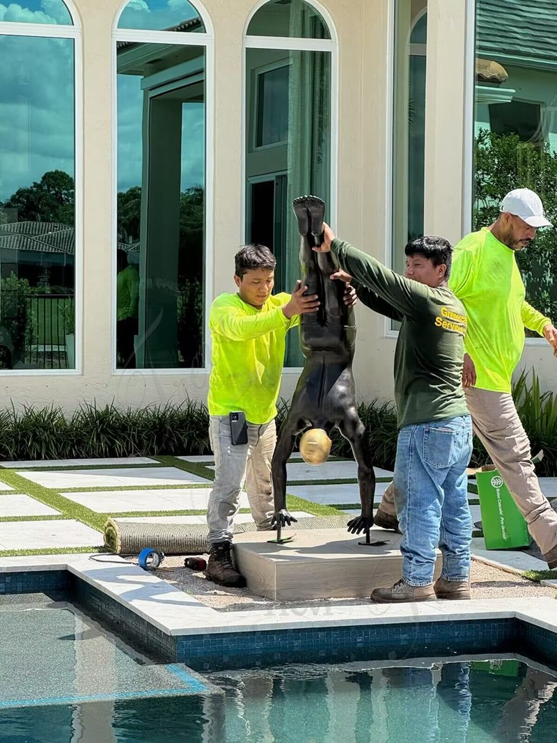 Bronze Diving Man Statue install