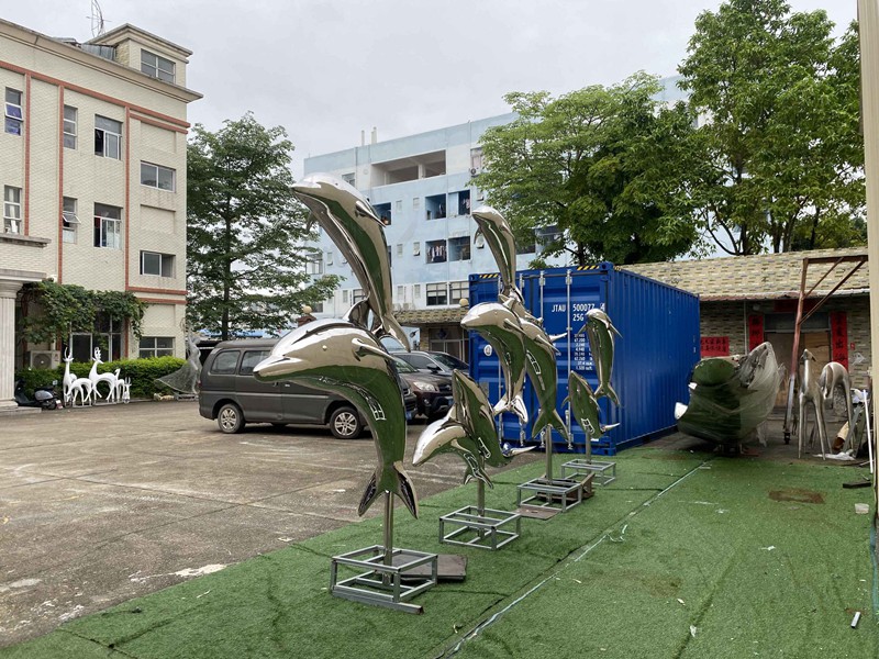 Stainless Steel Dolphin Statue6