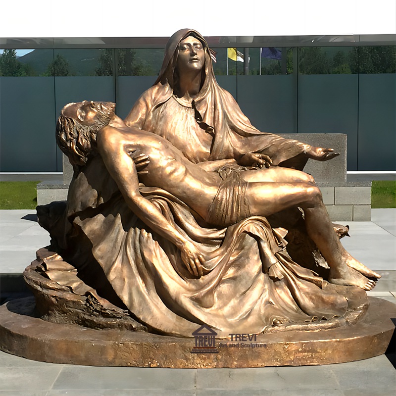 pieta-statue