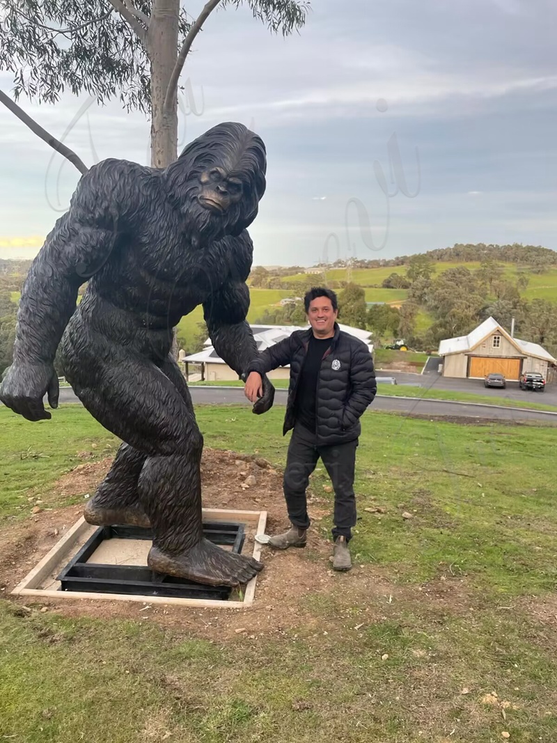 Bronze Life Size Yeti Statue Bigfoot feedeback