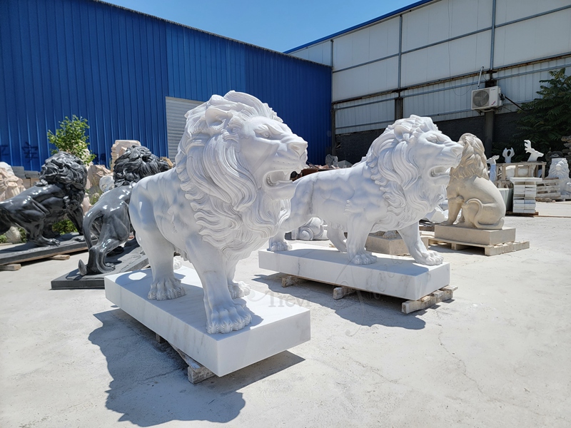 white lion statue