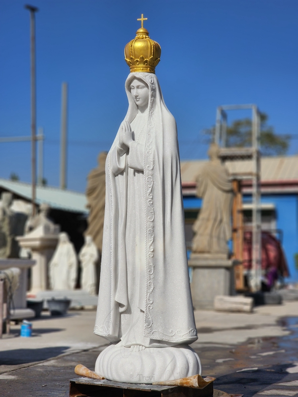 Our Lady of Fatima Statue