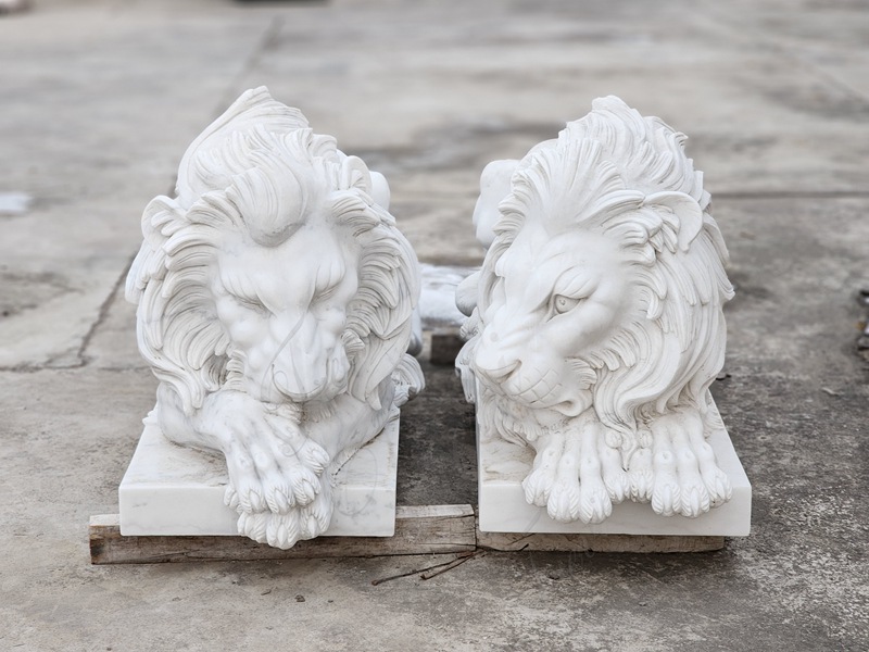 Outdoor white Marble Sleeping Lion Statue