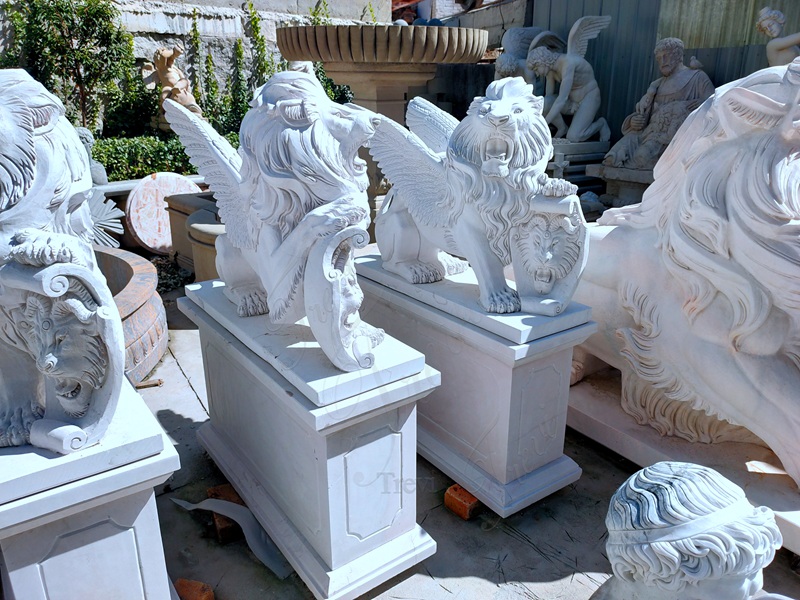 pair of Marble Winged Lion Statue for Front Porch