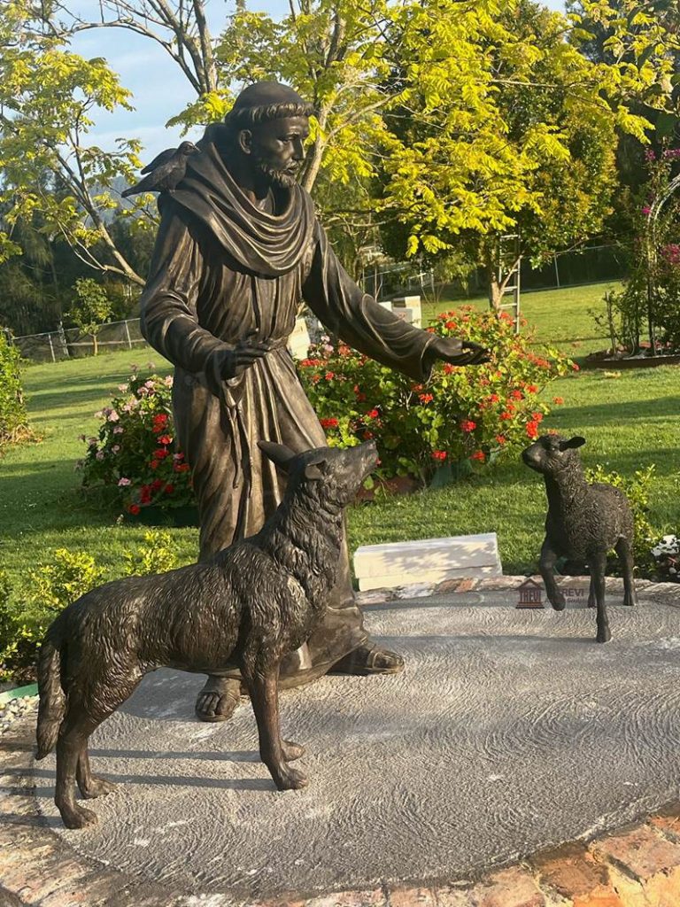 St Francis of Assisi Statue with Animals feedback 2