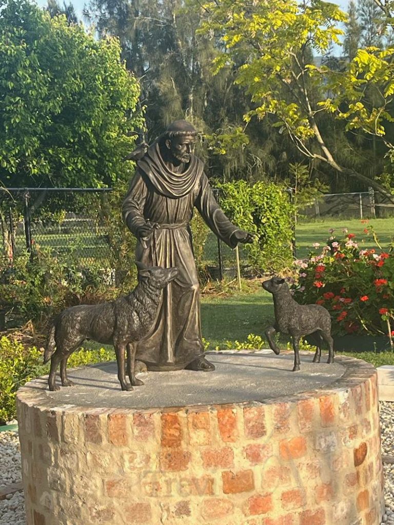 St Francis of Assisi Statue with Animals feedback