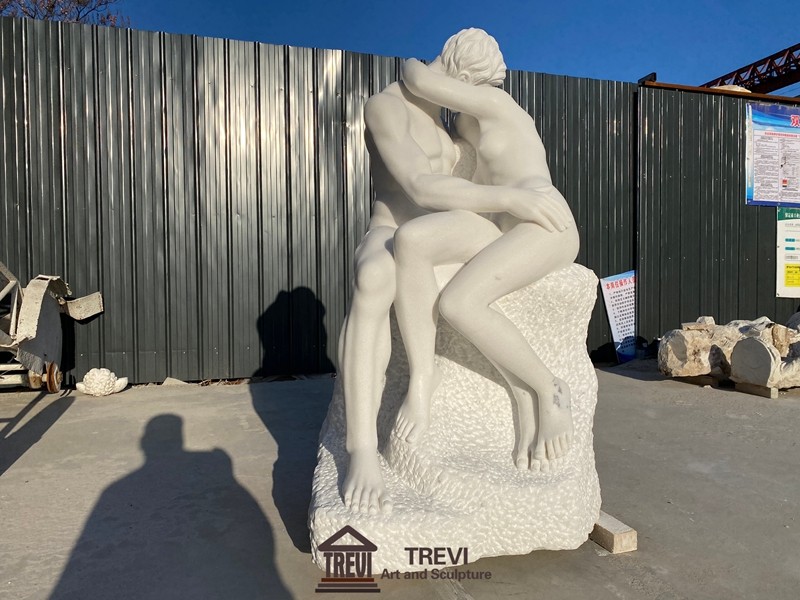 Rodin The Kiss sculpture-trevi