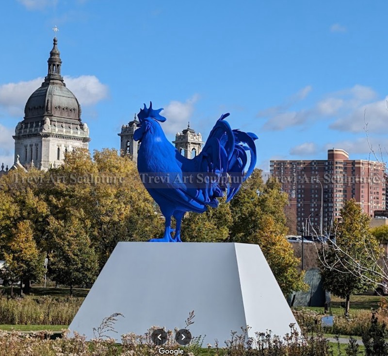 blue rooster sculptrue