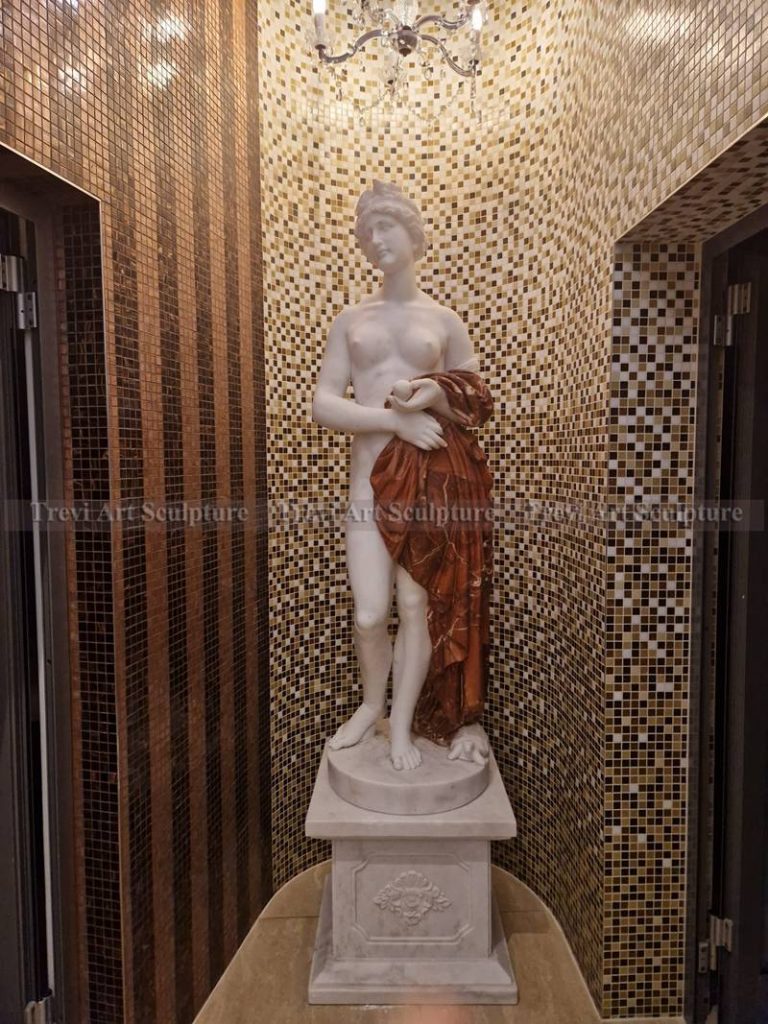 venus bathing sculpture