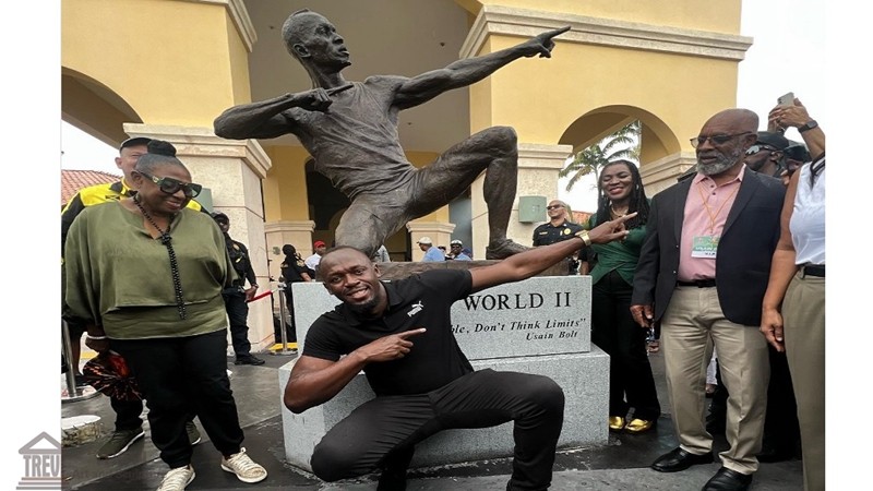 famous Usain Bolt statue