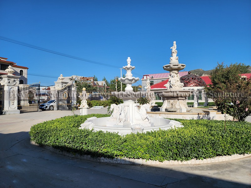 marble horse fountains