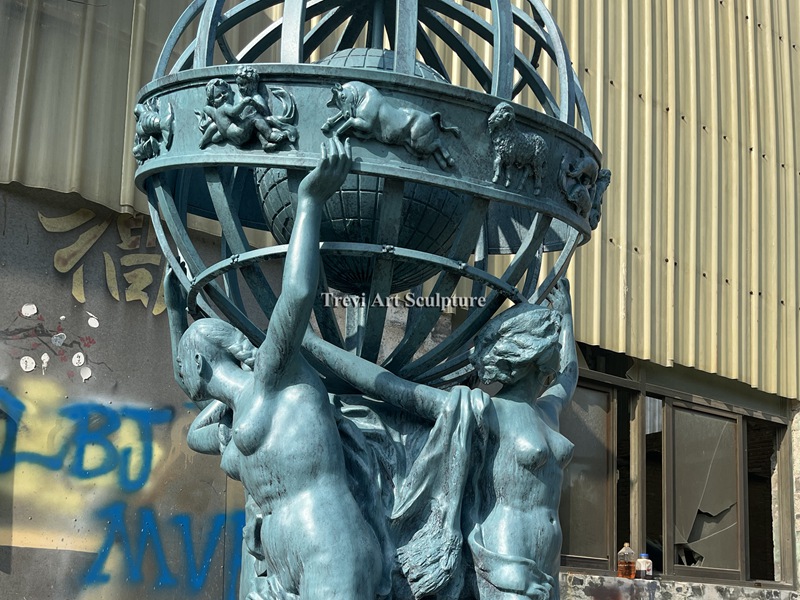 large bronze horse fountain details