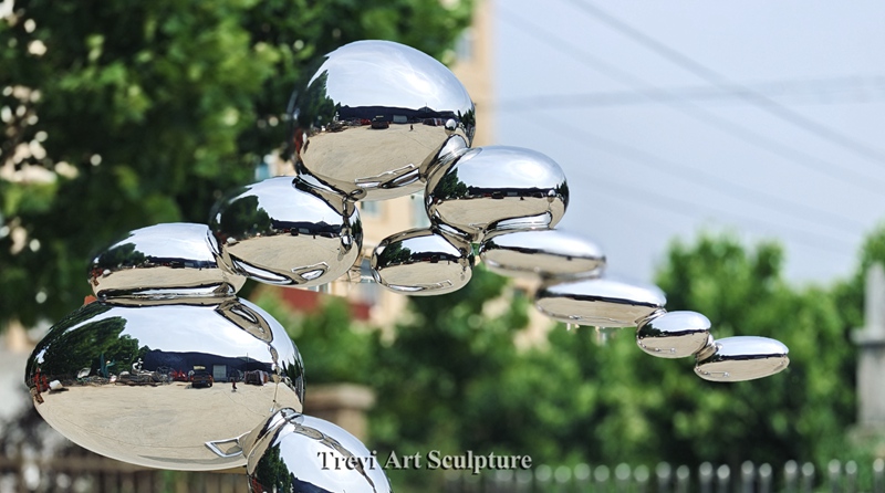 Stainless Steel Stacked Oval Rock Sculpture details