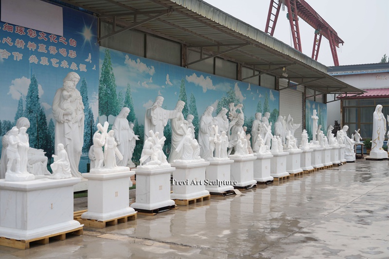 Stations of the Cross statue