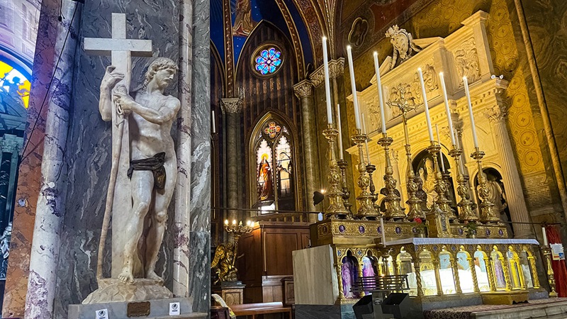 Christ the Redeemer, Michelangelo