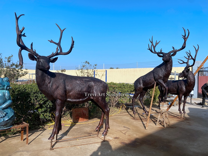 three elk statue