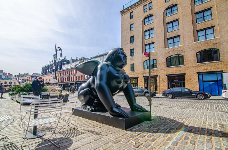 Botero’s sculpture Sphinx