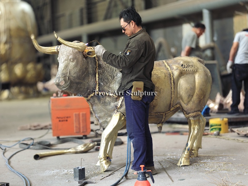 bronze bull statue process