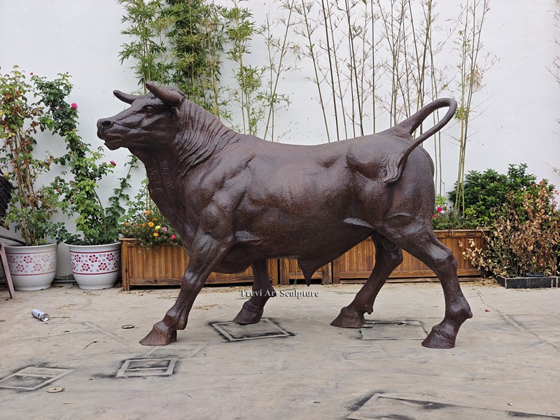 life size garden Cow statue