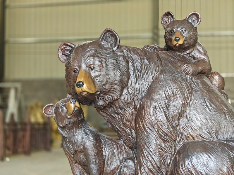Black Bear Family Bronze Statue details