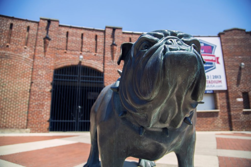 Drake University leaders welcomed the newest bulldog a 750-pound bronze sculpture – which will stand guard outside Drake Plaza