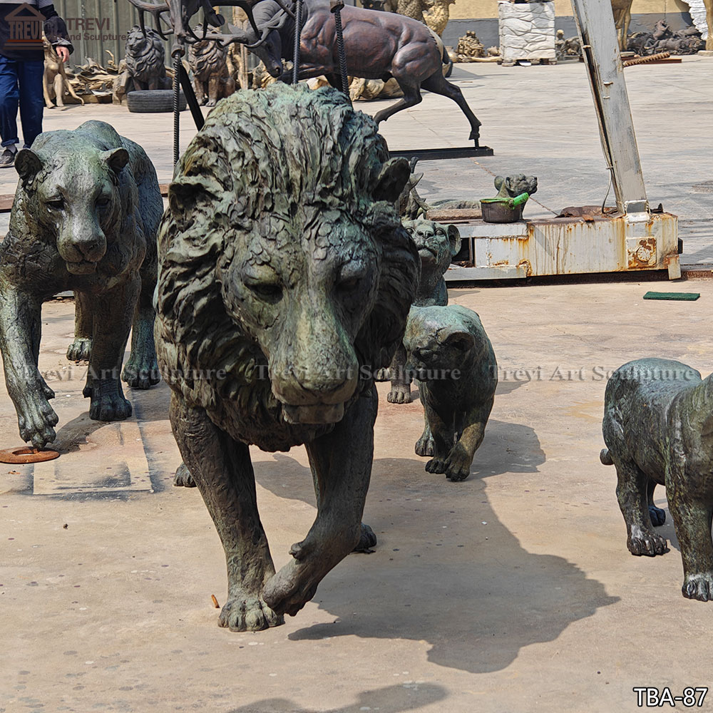 Large Bronze Lion Family group statue